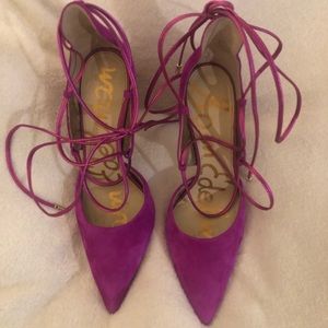 Fuchsia lace up heels